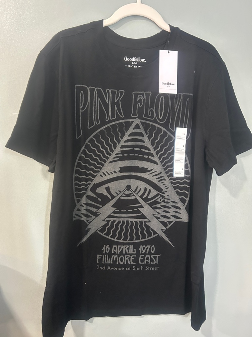 Goodfellow & Co Black Pink Floyd Graphic Short Sleeve Tee